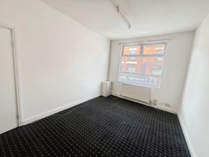 LOUNGE- click for photo gallery